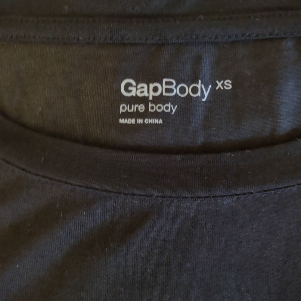 2 Women's Black T-Shirts, XS,S - Picture 4 of 5